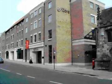 Ramada Encore York Extérieur photo