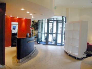 Ramada Encore York Extérieur photo